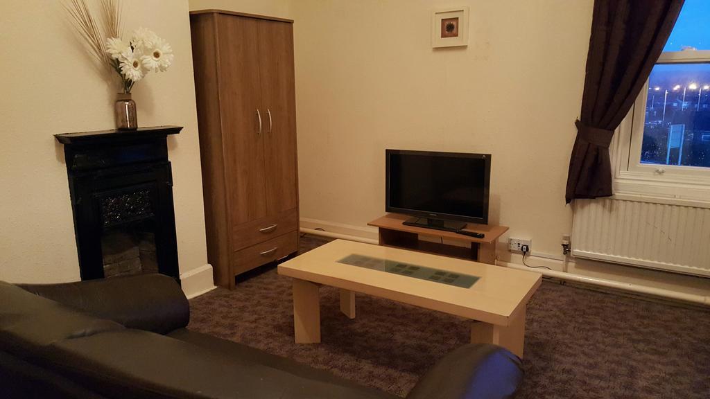 Station Hotel Hucknall Buitenkant foto