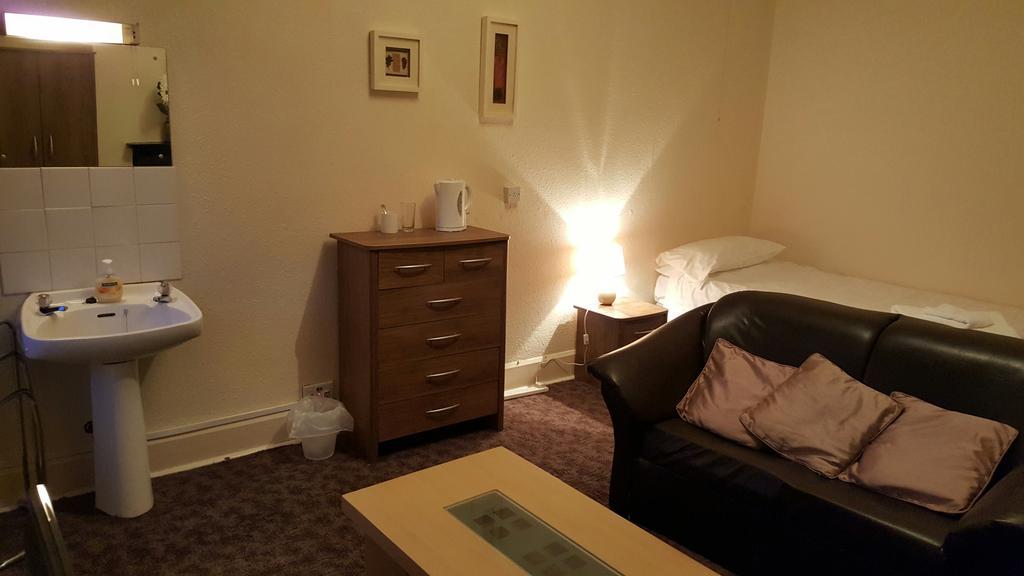 Station Hotel Hucknall Buitenkant foto