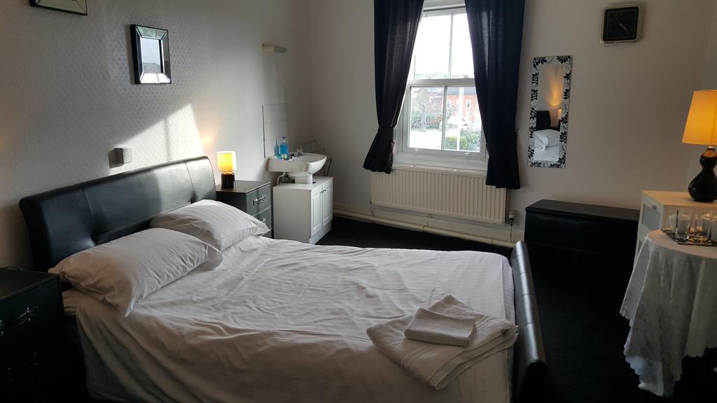 Station Hotel Hucknall Buitenkant foto